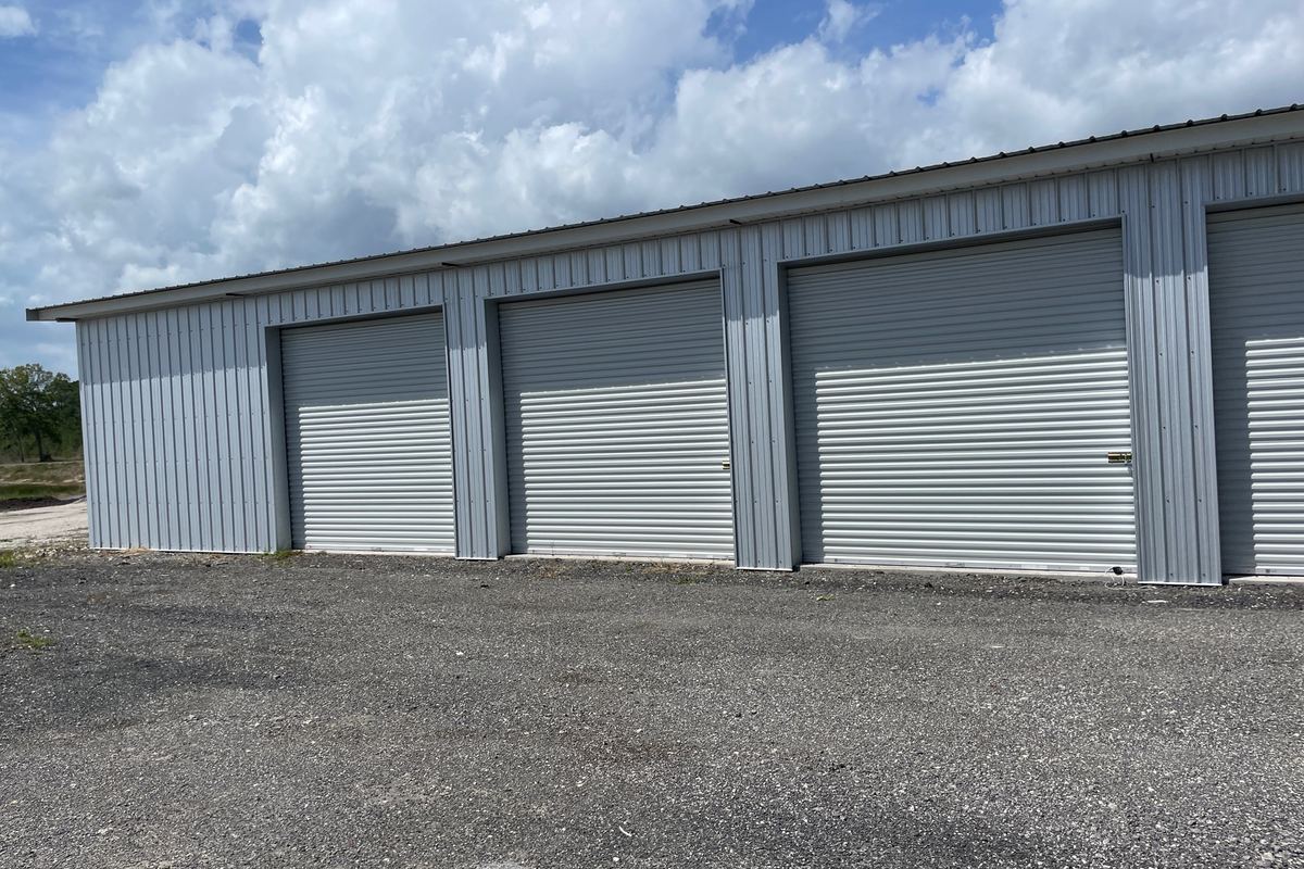 Enclosed storage units